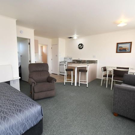 Avon Motel Hawera Exteriör bild