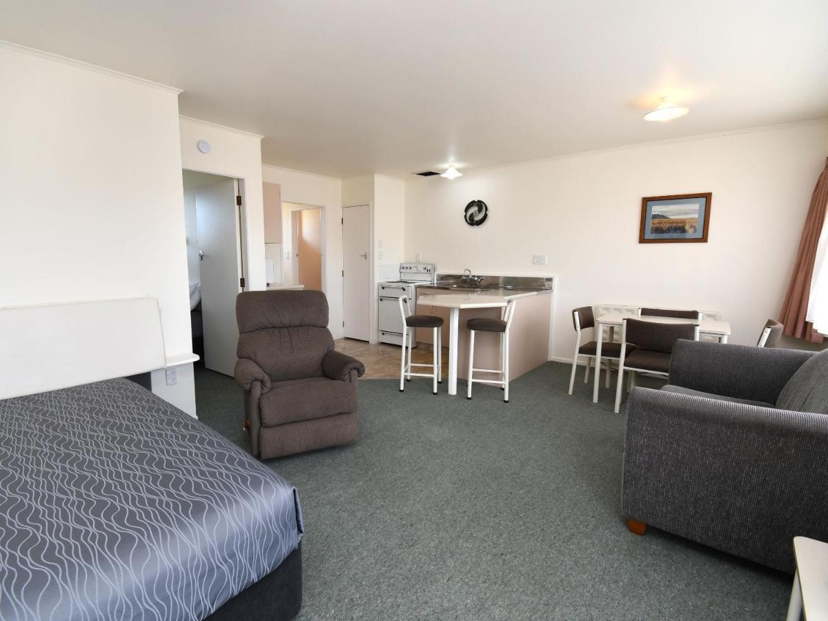 Avon Motel Hawera Exteriör bild