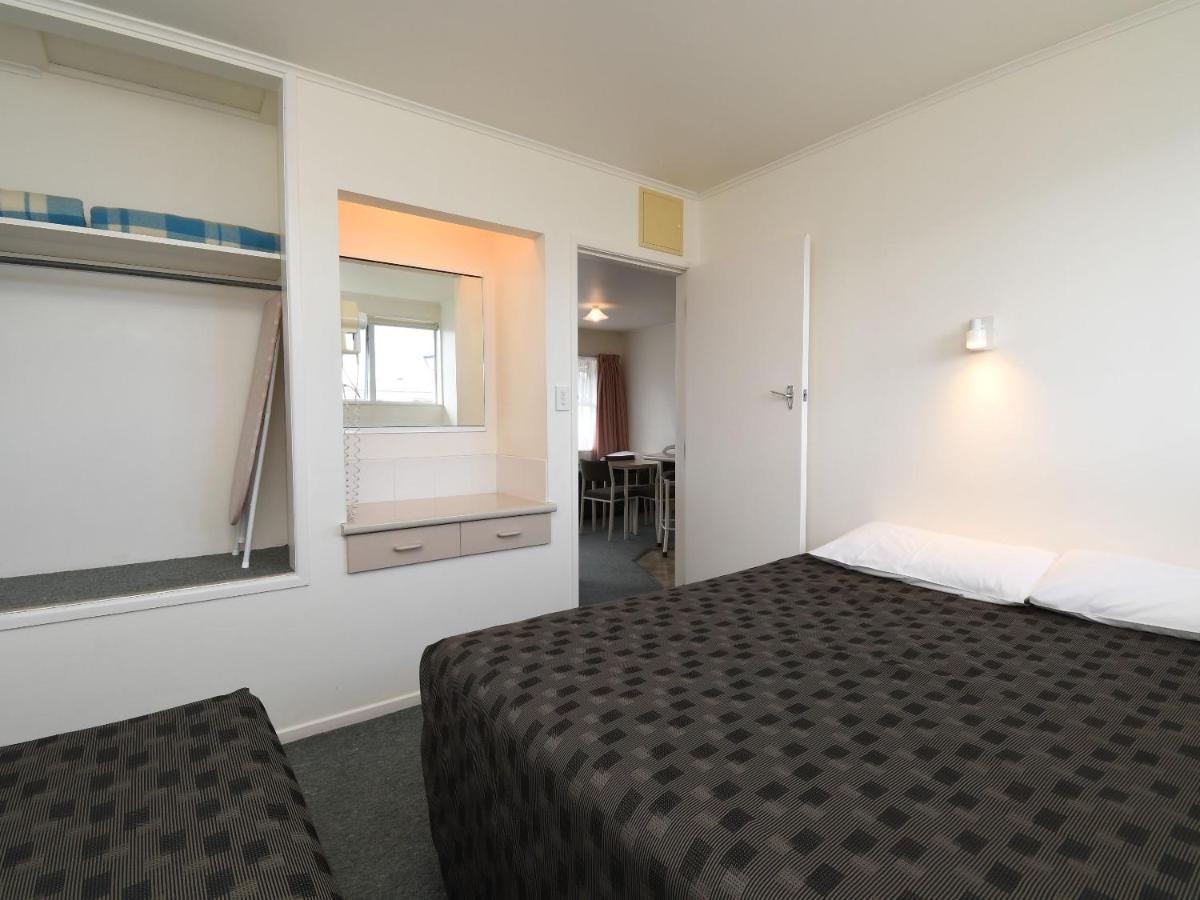 Avon Motel Hawera Exteriör bild