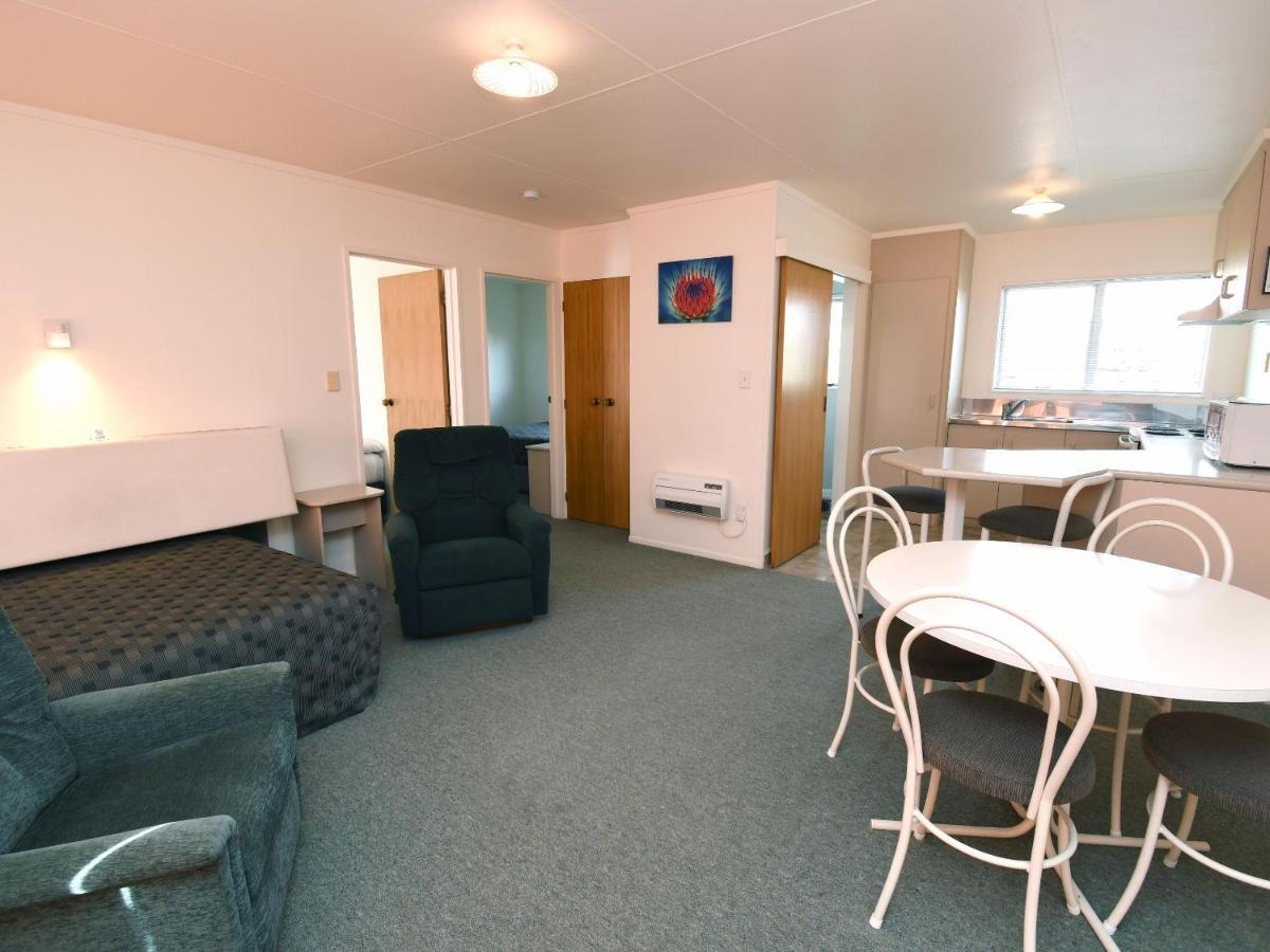 Avon Motel Hawera Exteriör bild