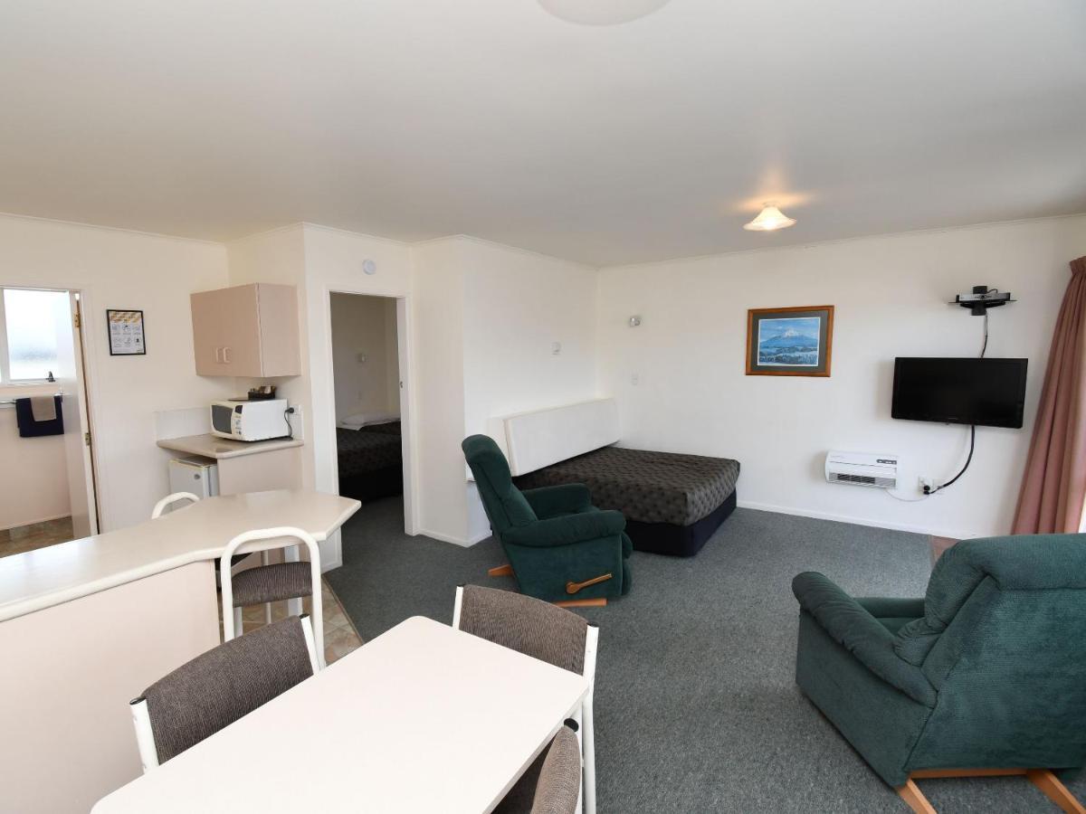 Avon Motel Hawera Exteriör bild