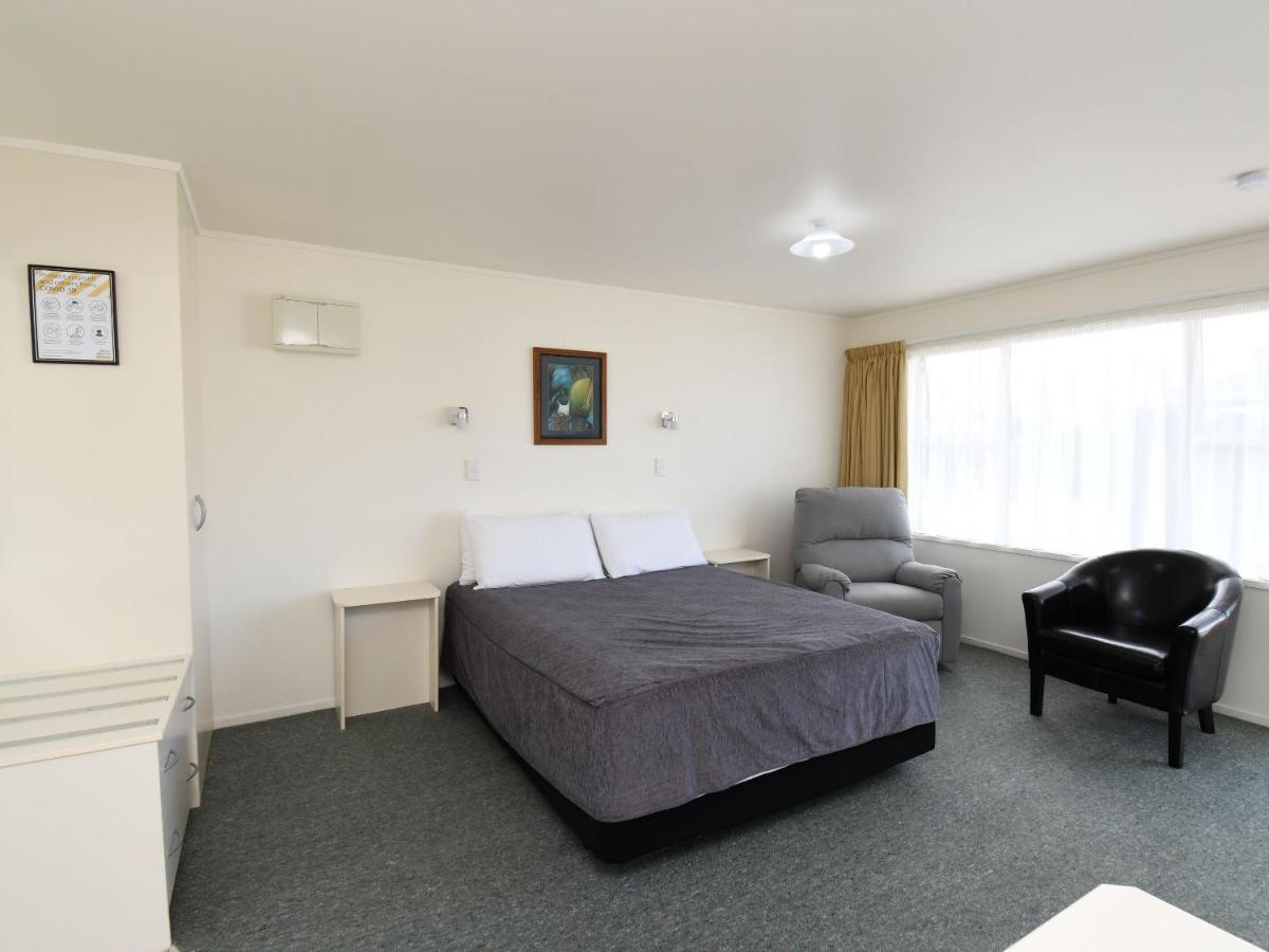 Avon Motel Hawera Exteriör bild